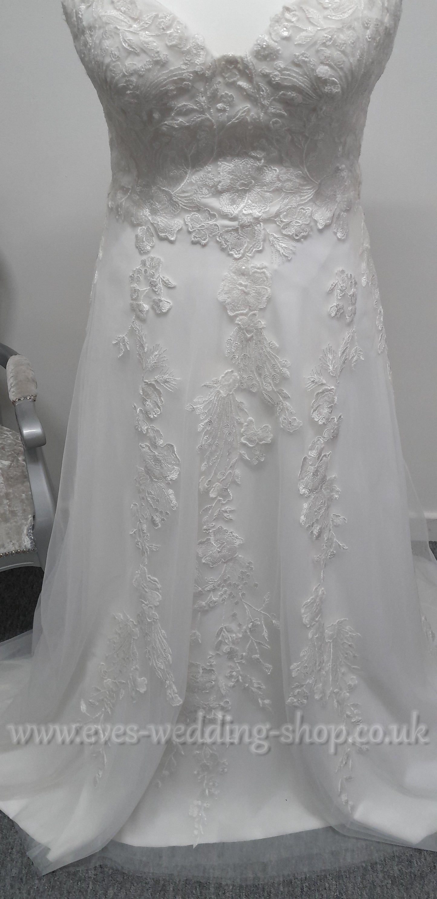 Millie May ivory wedding dress with off the shoulder straps UK 16