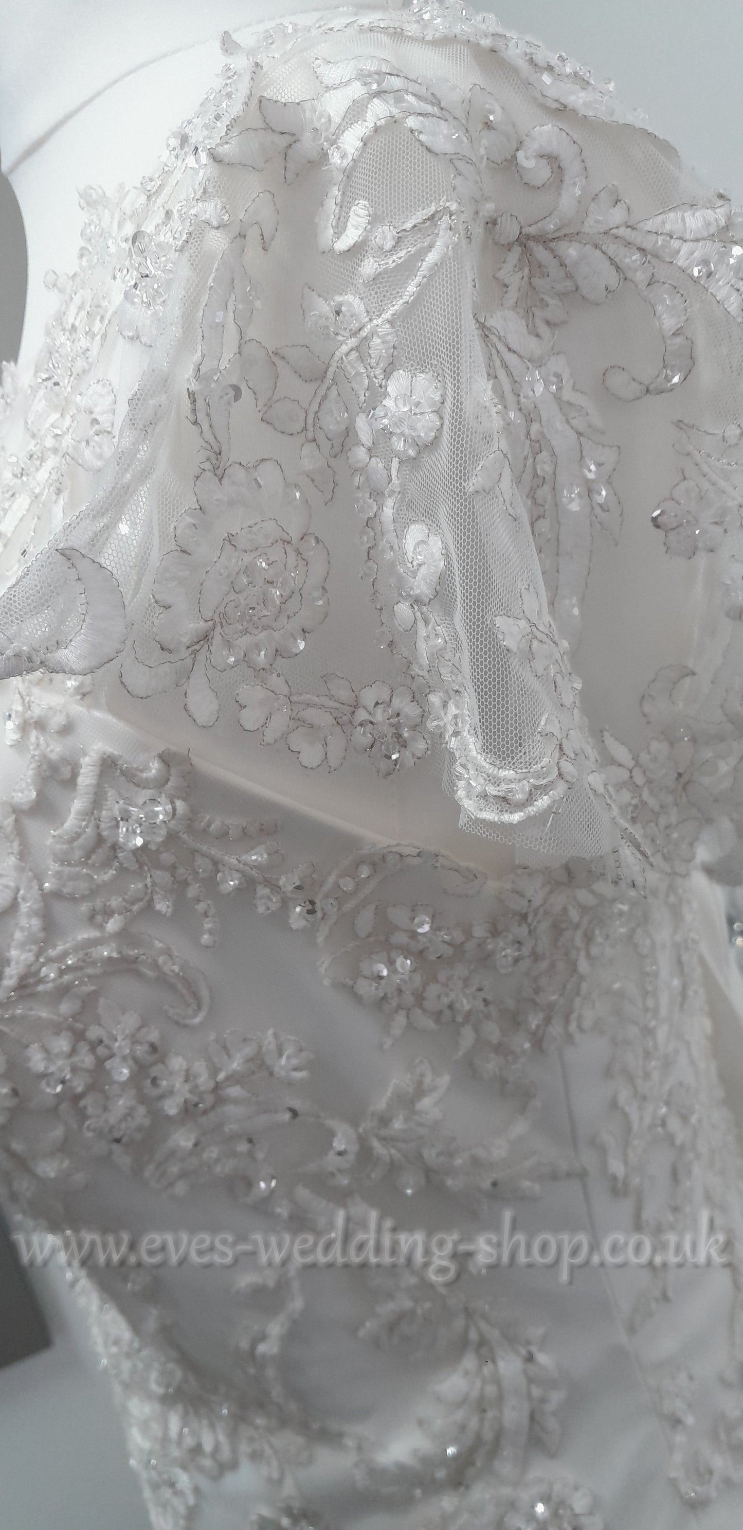 Envy by Phoenix ivory wedding dress UK 16