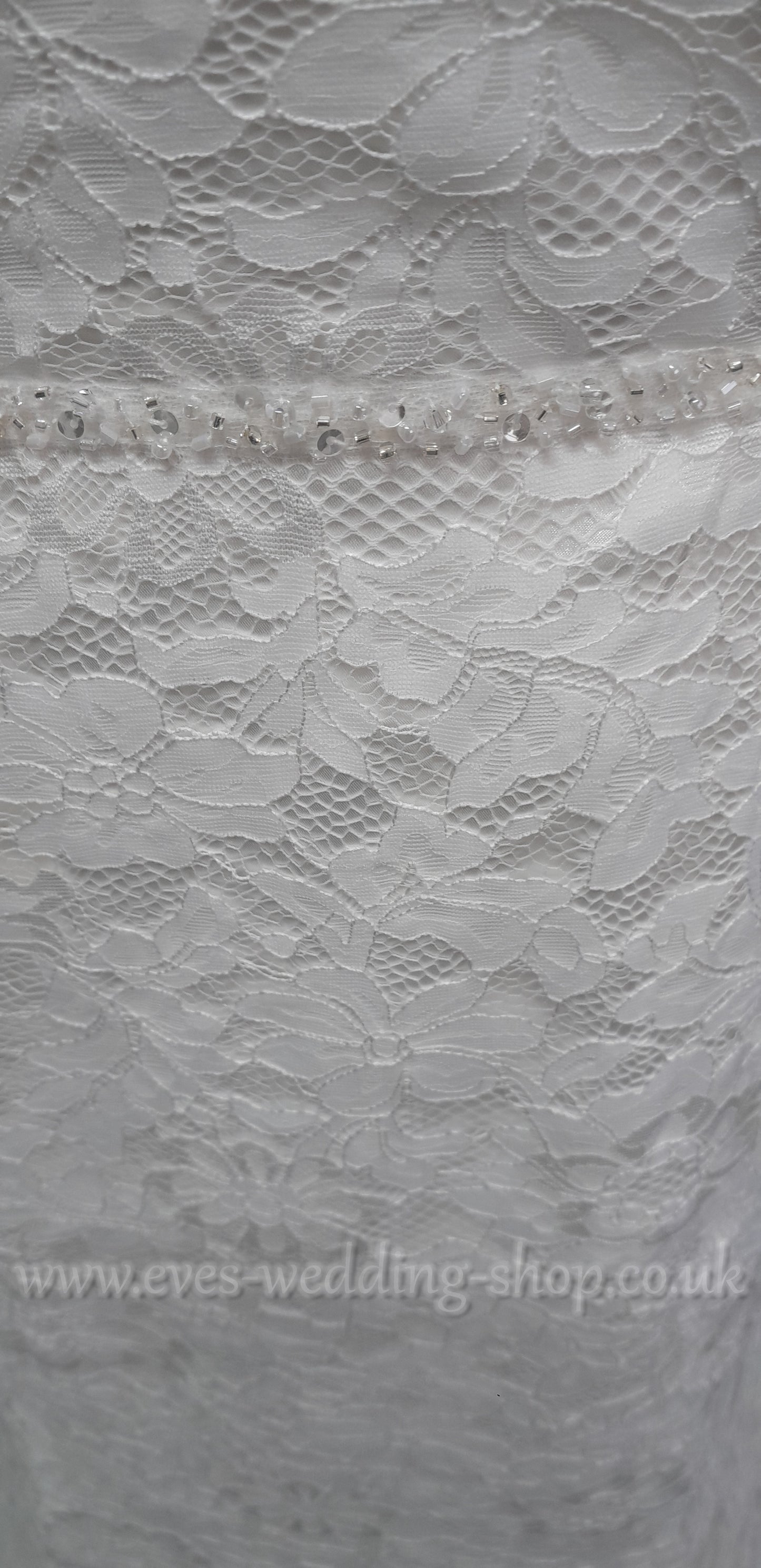 Veromia simple ivory lace wedding dress UK 16