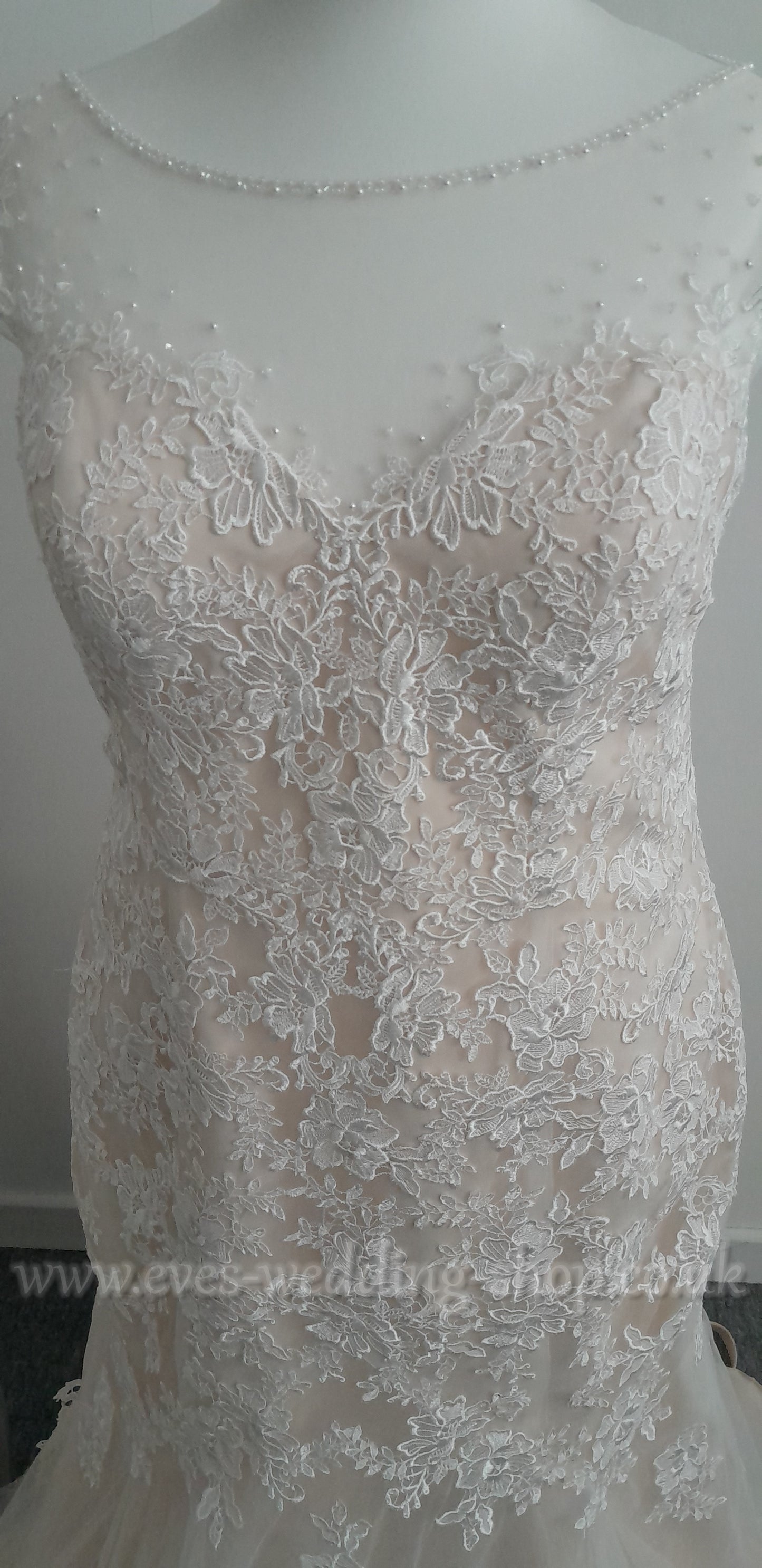 Romantica ivory almond wedding dress UK 22