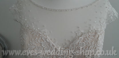Romantica ivory almond wedding dress UK 22