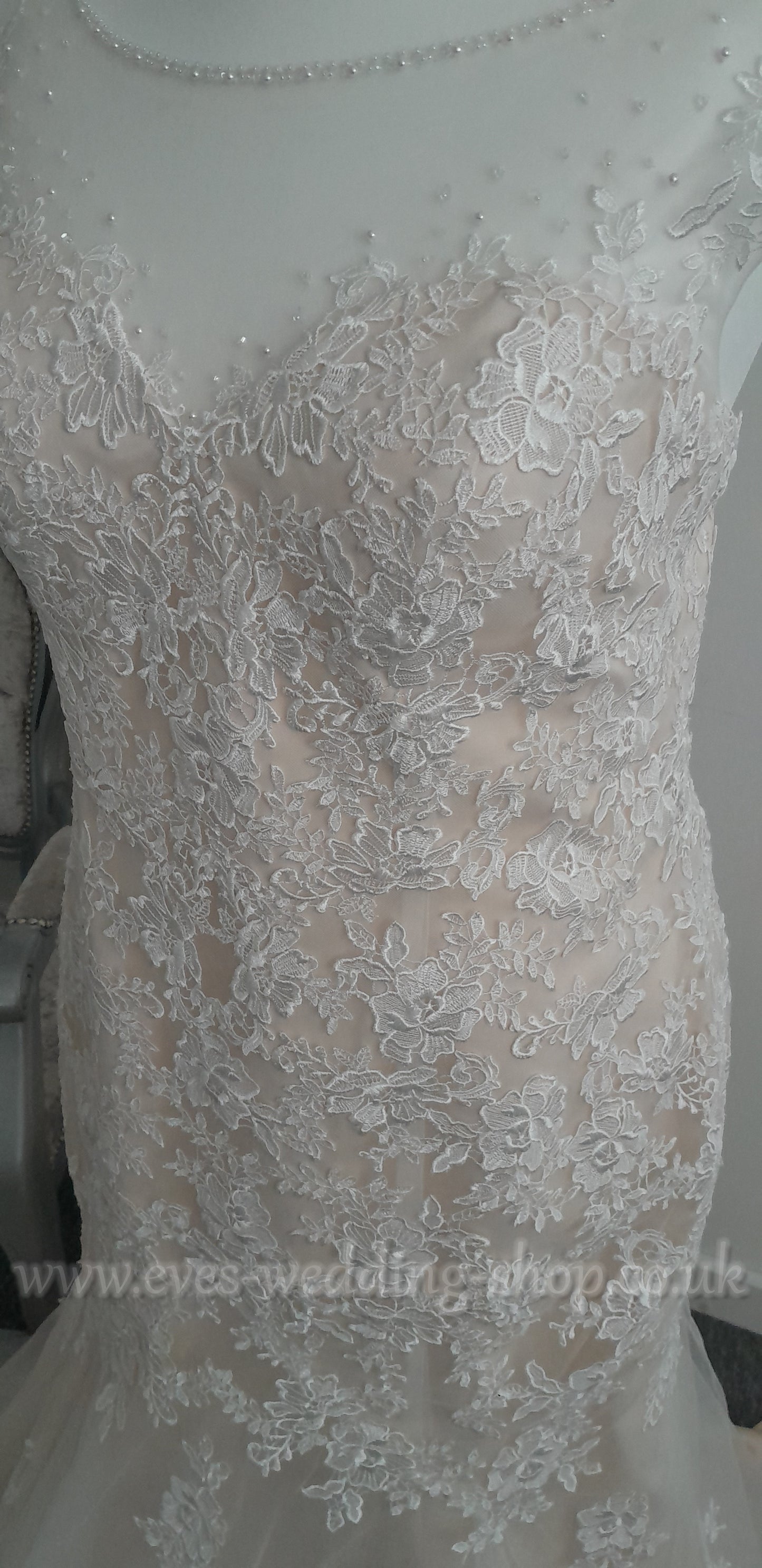 Romantica ivory almond wedding dress UK 22