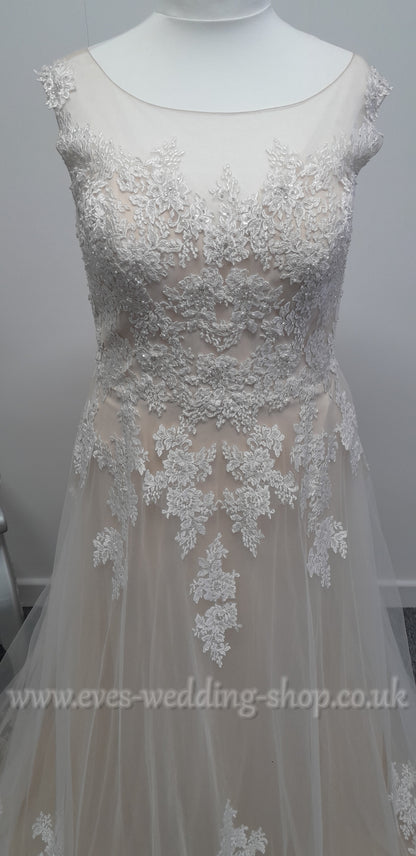 Romantica ivory rum pink wedding dress UK 22