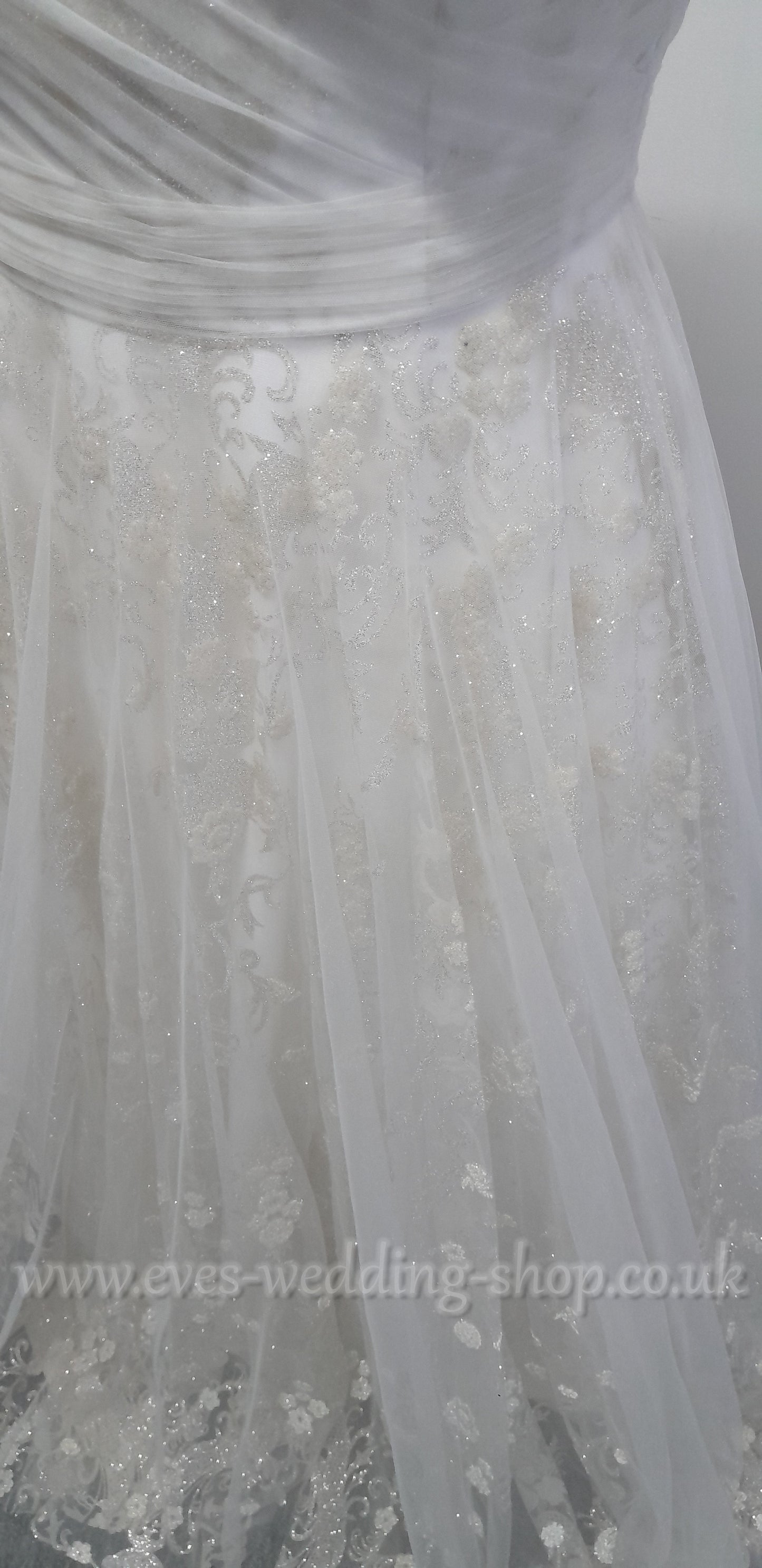 White Rose off shoulder glitter tulle wedding dress UK 20
