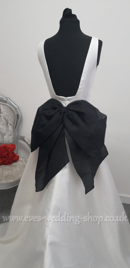 Freda Bennet ''Madison'' high low wedding dress UK 6