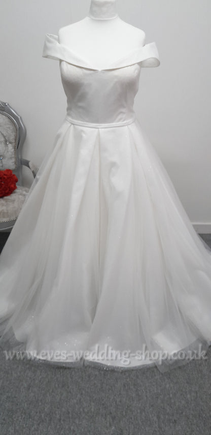 White Rose ivory off shoulder glitter tulle wedding dress UK 30