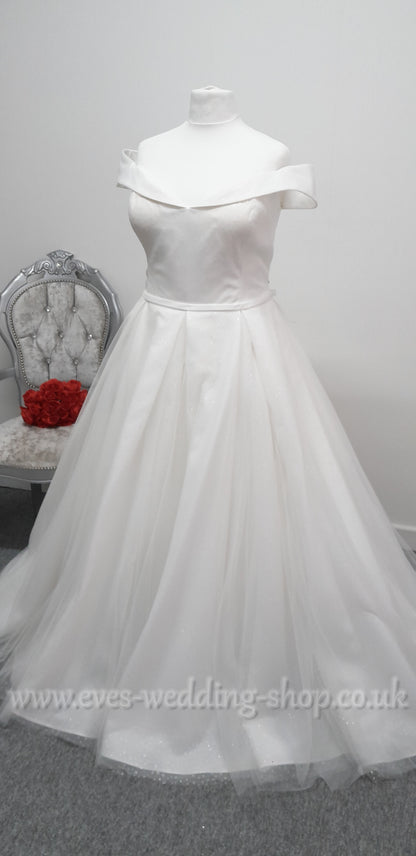 White Rose ivory off shoulder glitter tulle wedding dress UK 30