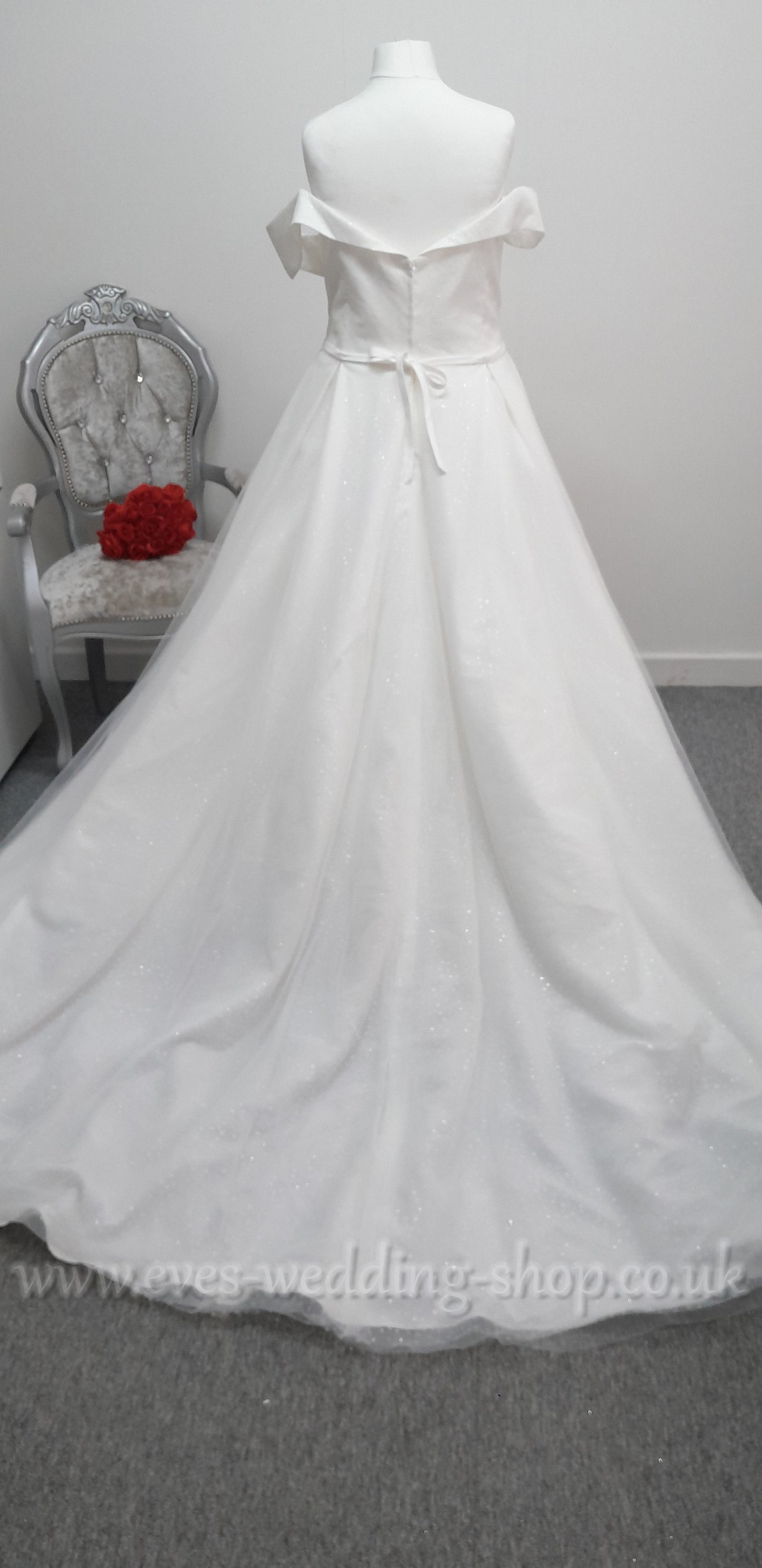 White Rose ivory off shoulder glitter tulle wedding dress UK 30