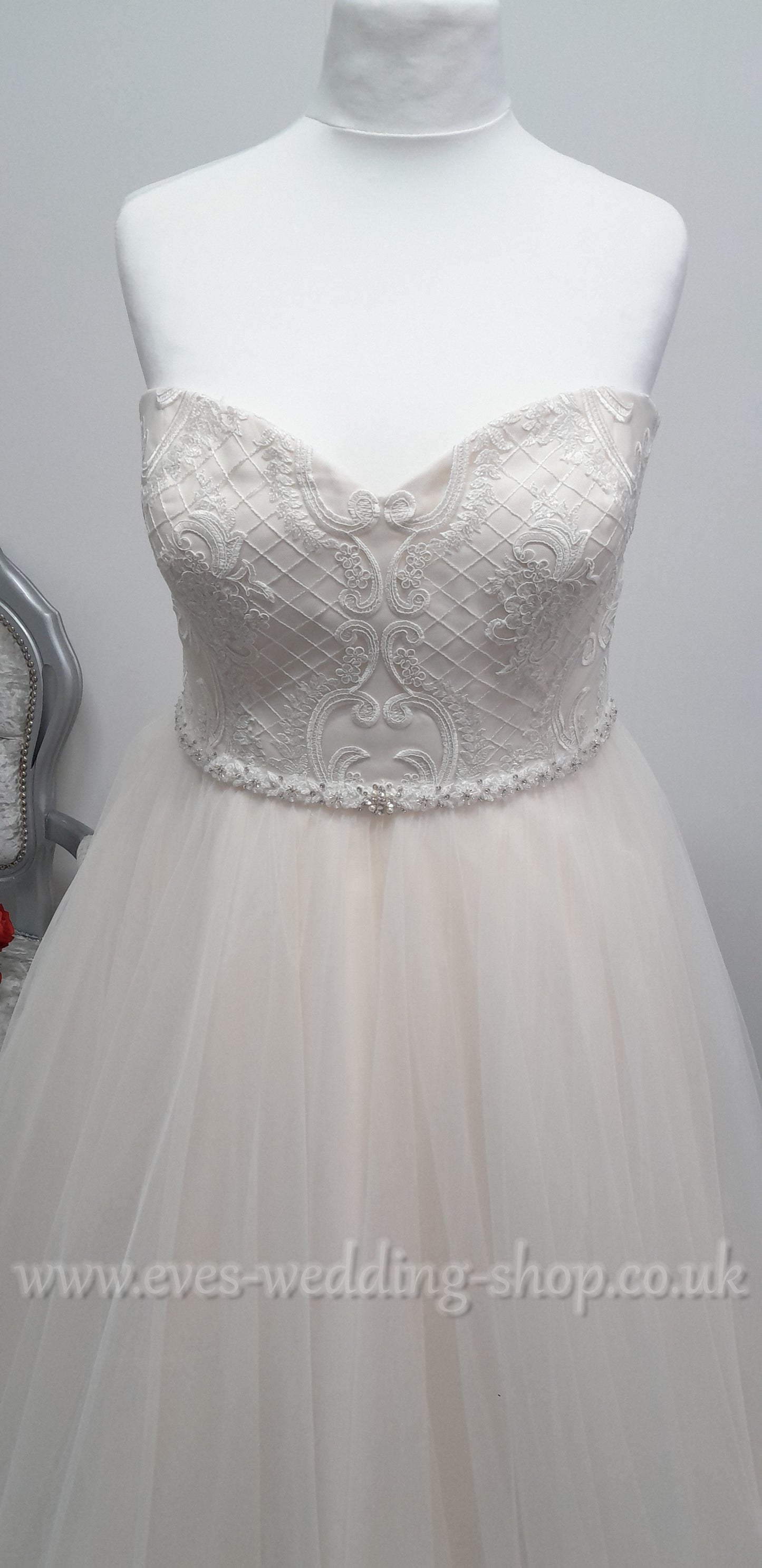 White Rose ivory rum pink tulle wedding dress UK 24