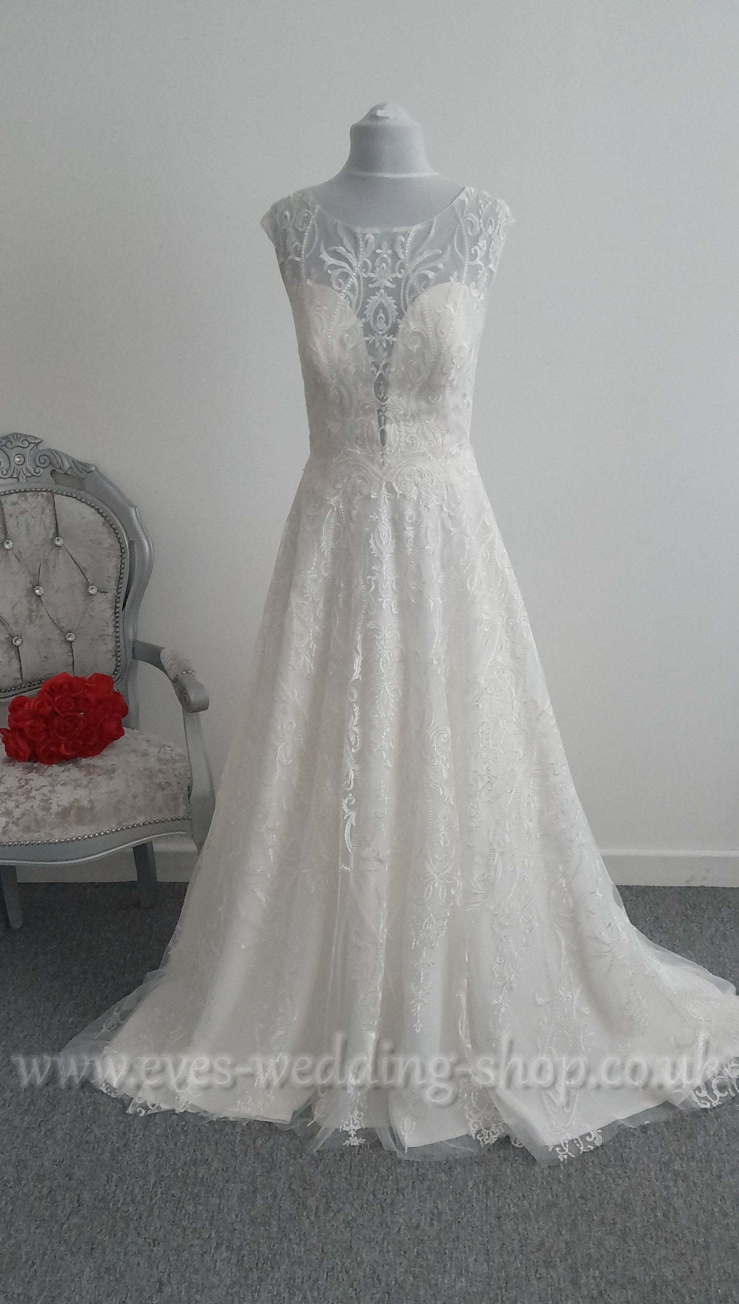 White Rose Ivory A line wedding dress UK 14