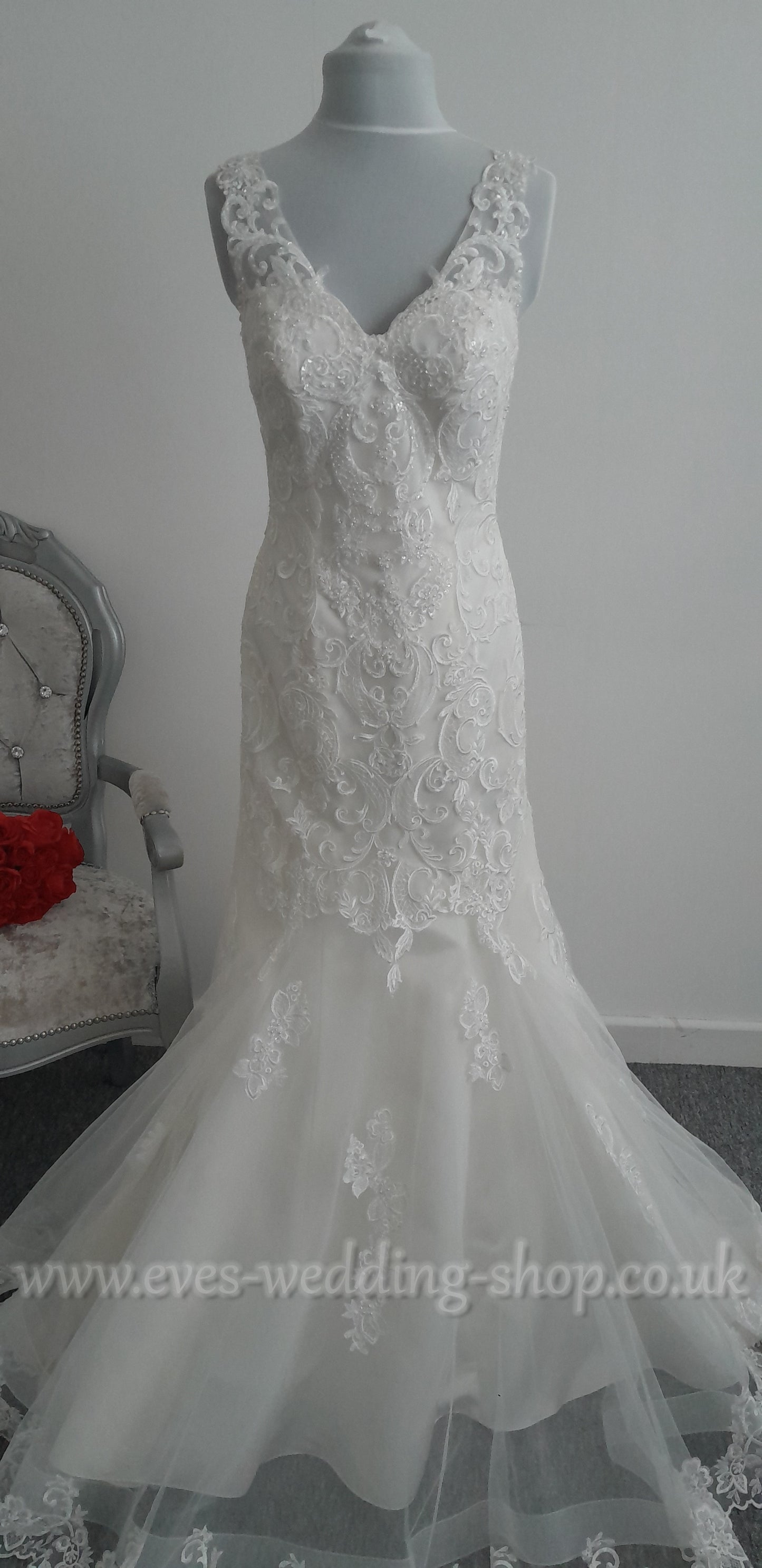 Romantica ivory wedding dress UK8