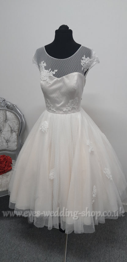 Lou Lou ivory/oyster tea length wedding dress UK 14