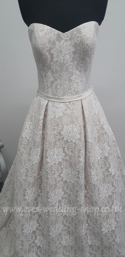 Kenneth Winston champagne ivory lace wedding dress UK 10 - with pockets