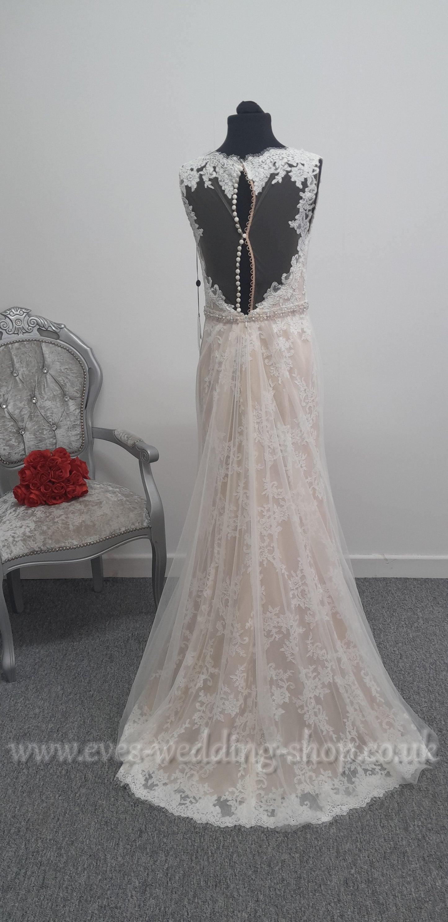 Destination Romance DR247 wedding dress UK 10