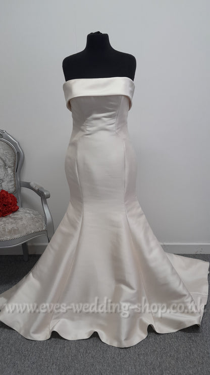 Maggie Sottero mikado satin light champagne wedding dress UK 16