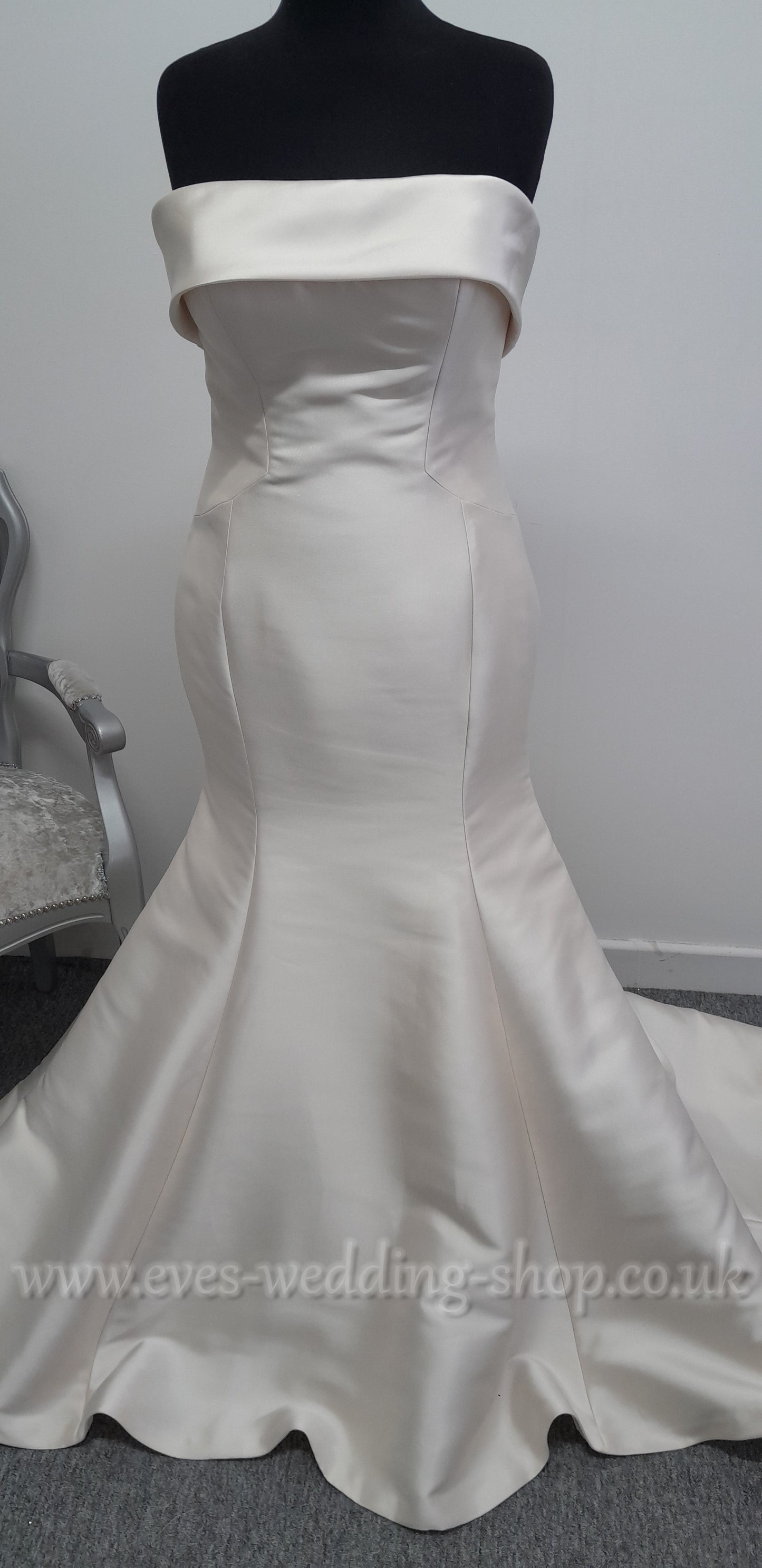 Maggie Sottero mikado satin light champagne wedding dress UK 16