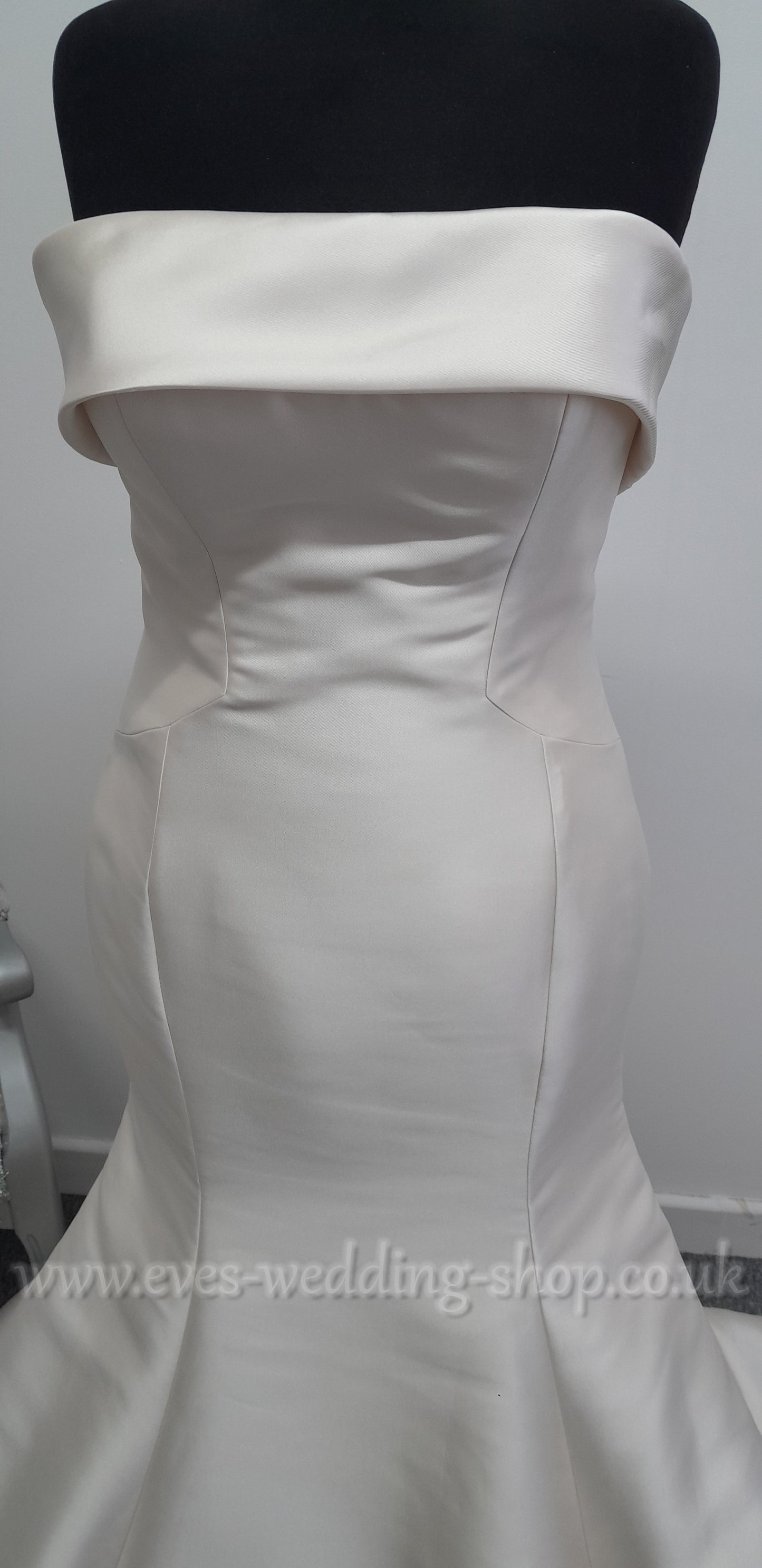 Maggie Sottero mikado satin light champagne wedding dress UK 16
