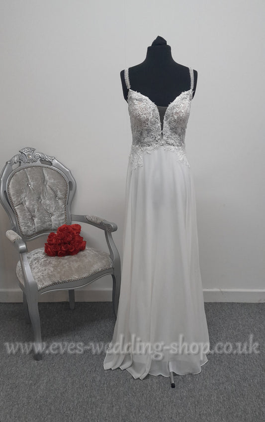 Kelsey Rose ivory wedding dress UK 12