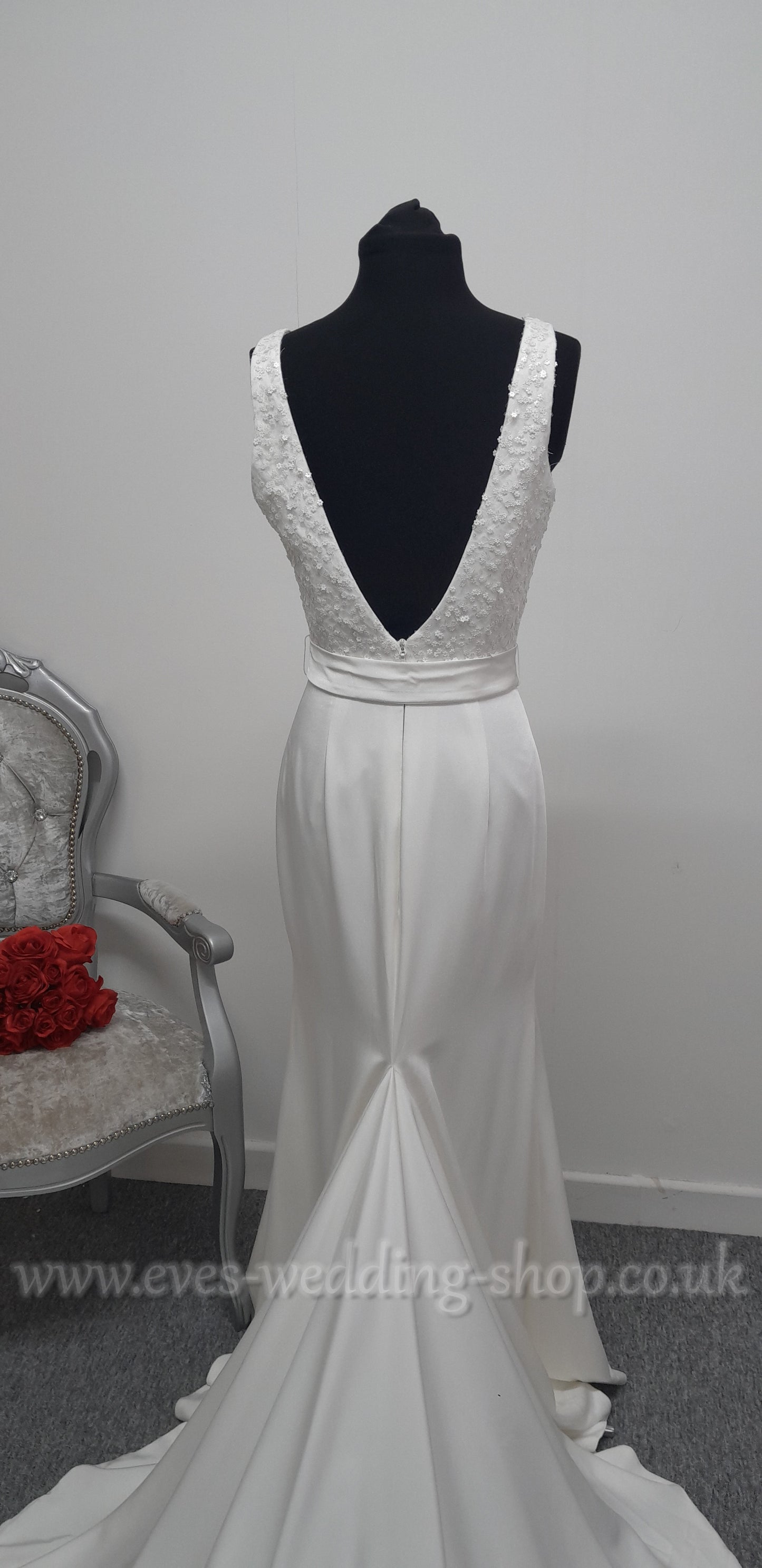 Freda Bennet ivory crepe wedding dress UK 6