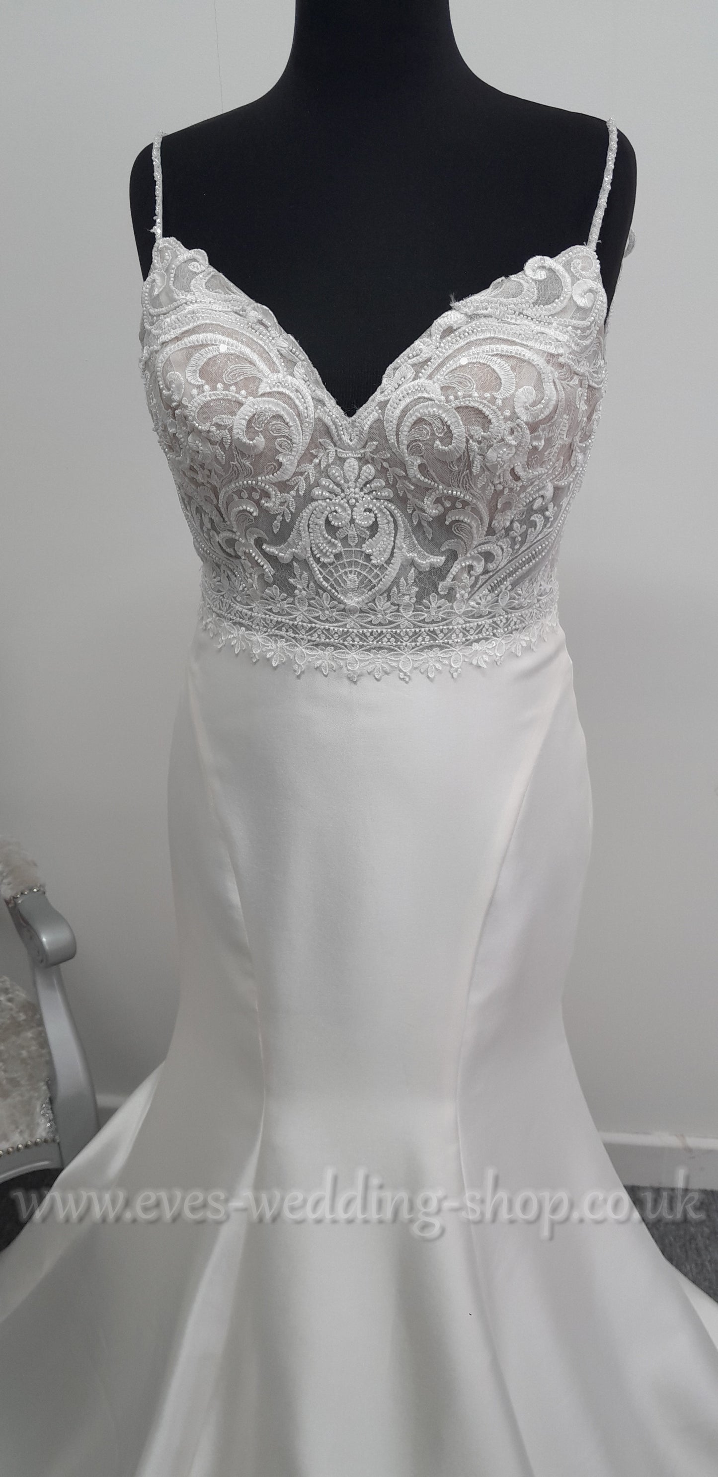 Rebecca Ingram wedding dress UK 14