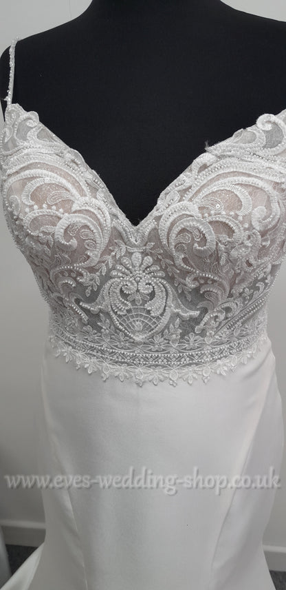 Rebecca Ingram wedding dress UK 14