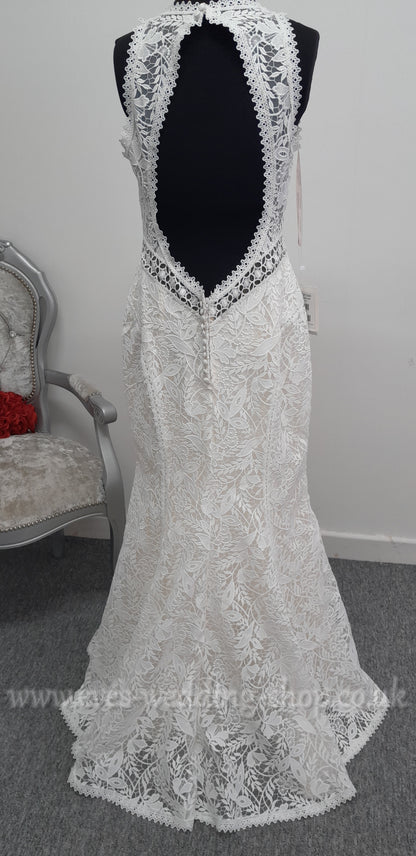 Rebecca Ingram ''Belinda'' by Maggie Sottero wedding dress UK 14
