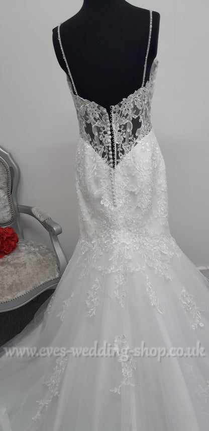 Rebecca Ingram ivory wedding dress UK 12