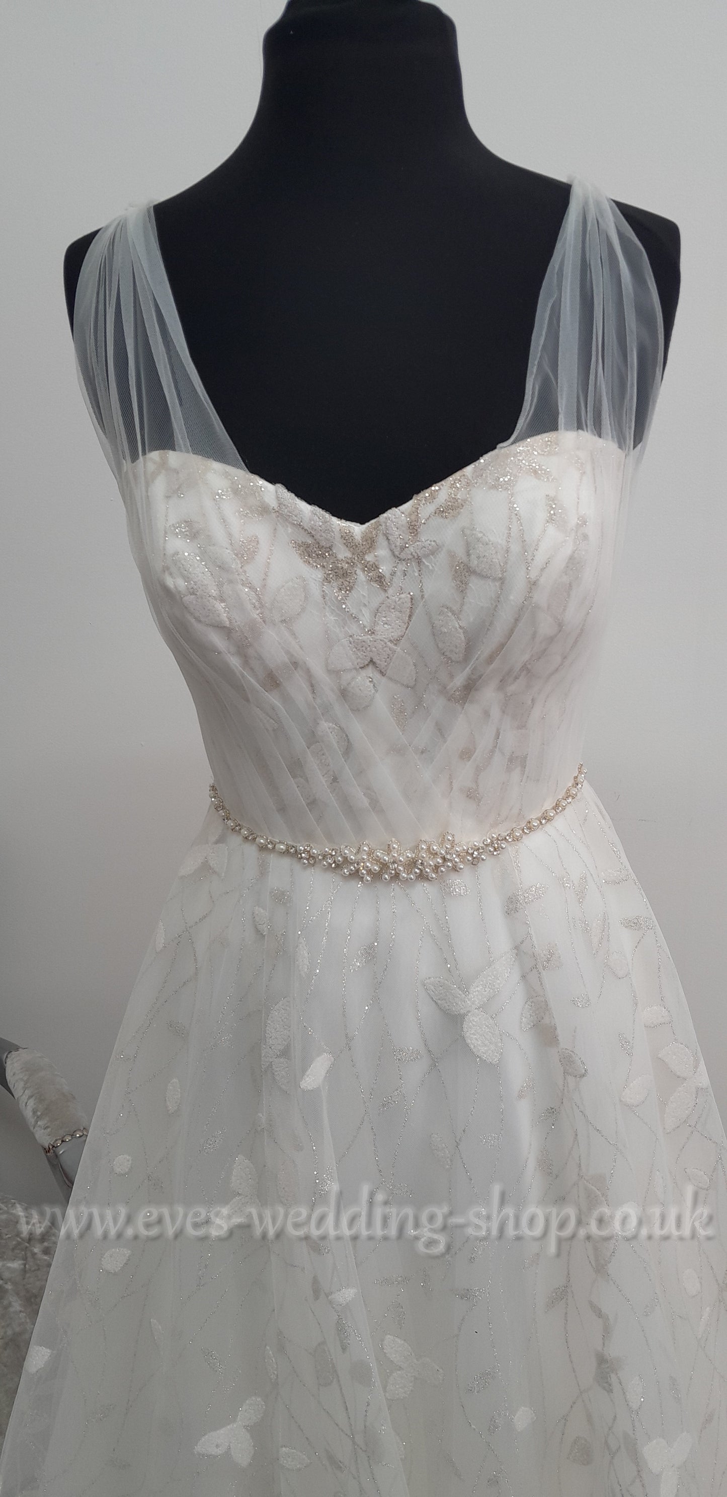 Rebecca Ingram '' Sigrid ''ivory glitter wedding dress UK 10