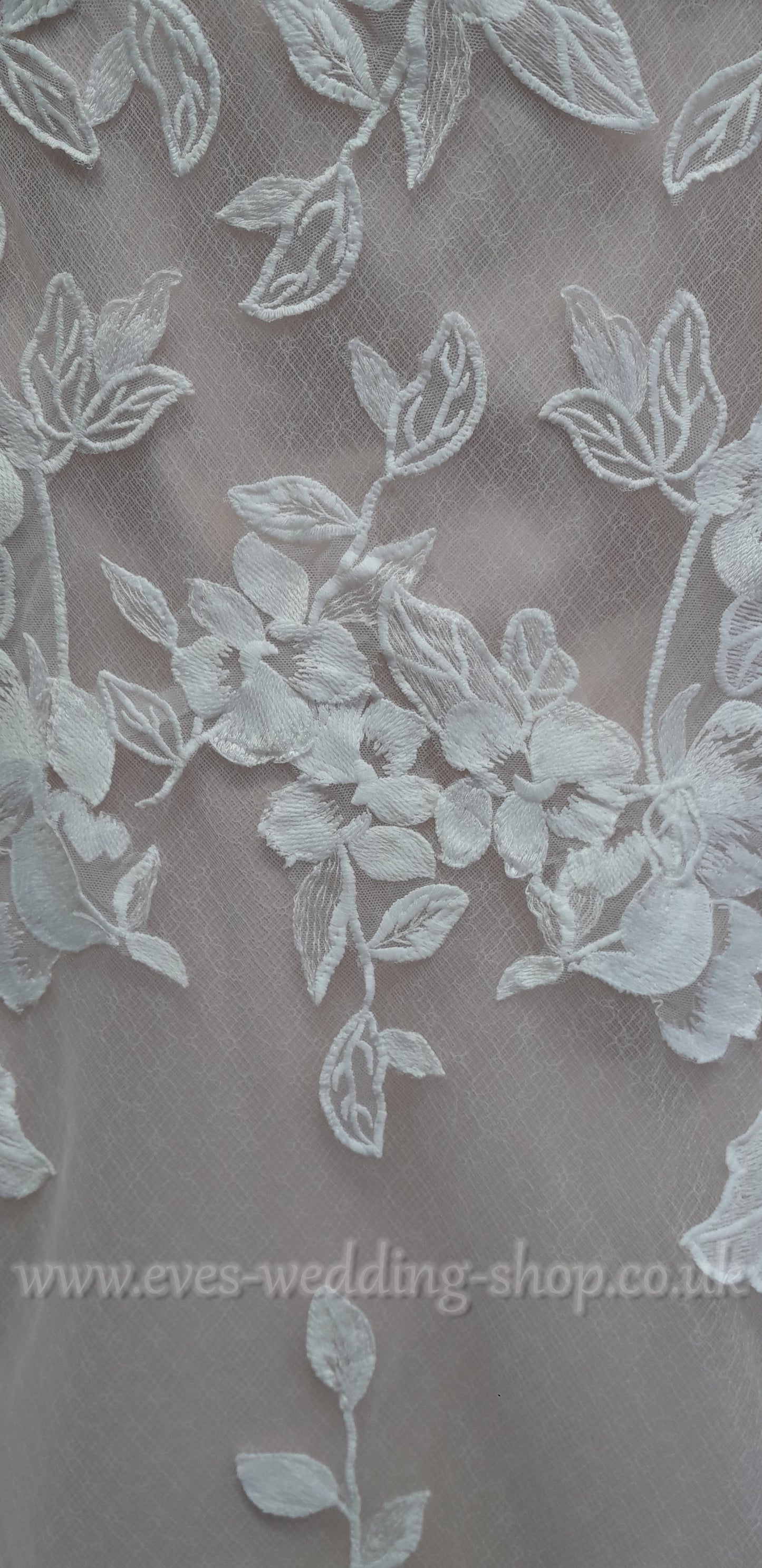 Essense of Australia ''D3709'' fit and flare wedding dress UK 26