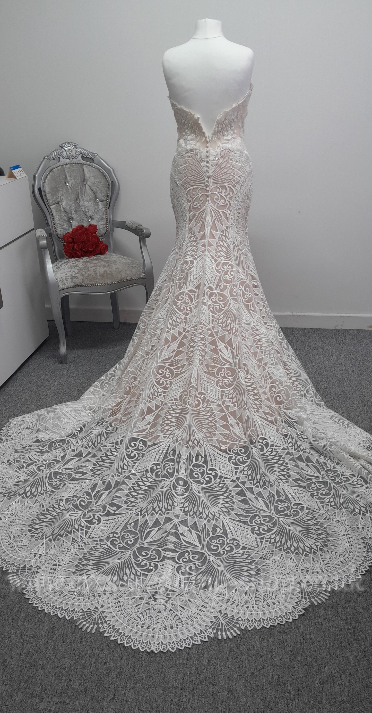 Kenneth Winston 1944 wedding dress UK 14