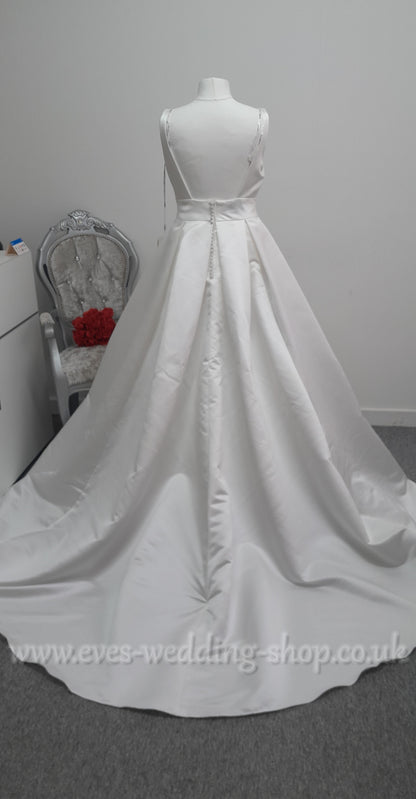 Adriana Alier ''Sol'' ivory satin wedding dress UK 16