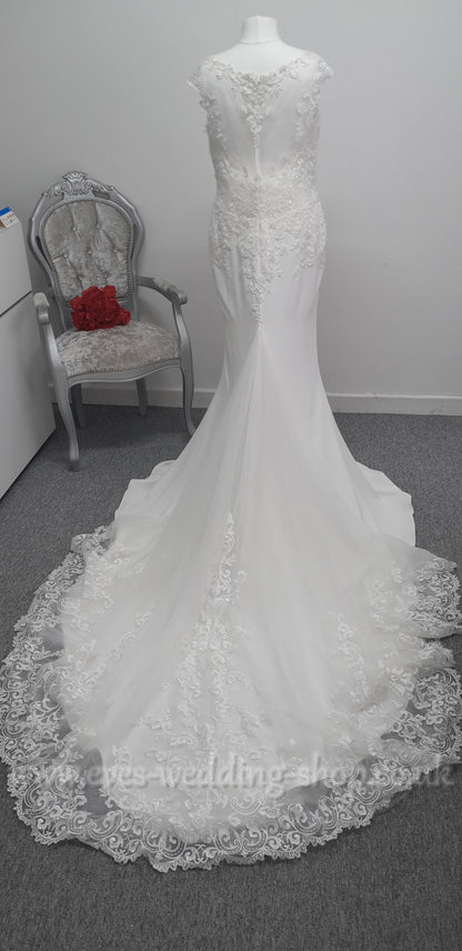 Nicole Spose ivory wedding dress IT 52 / UK 20-22