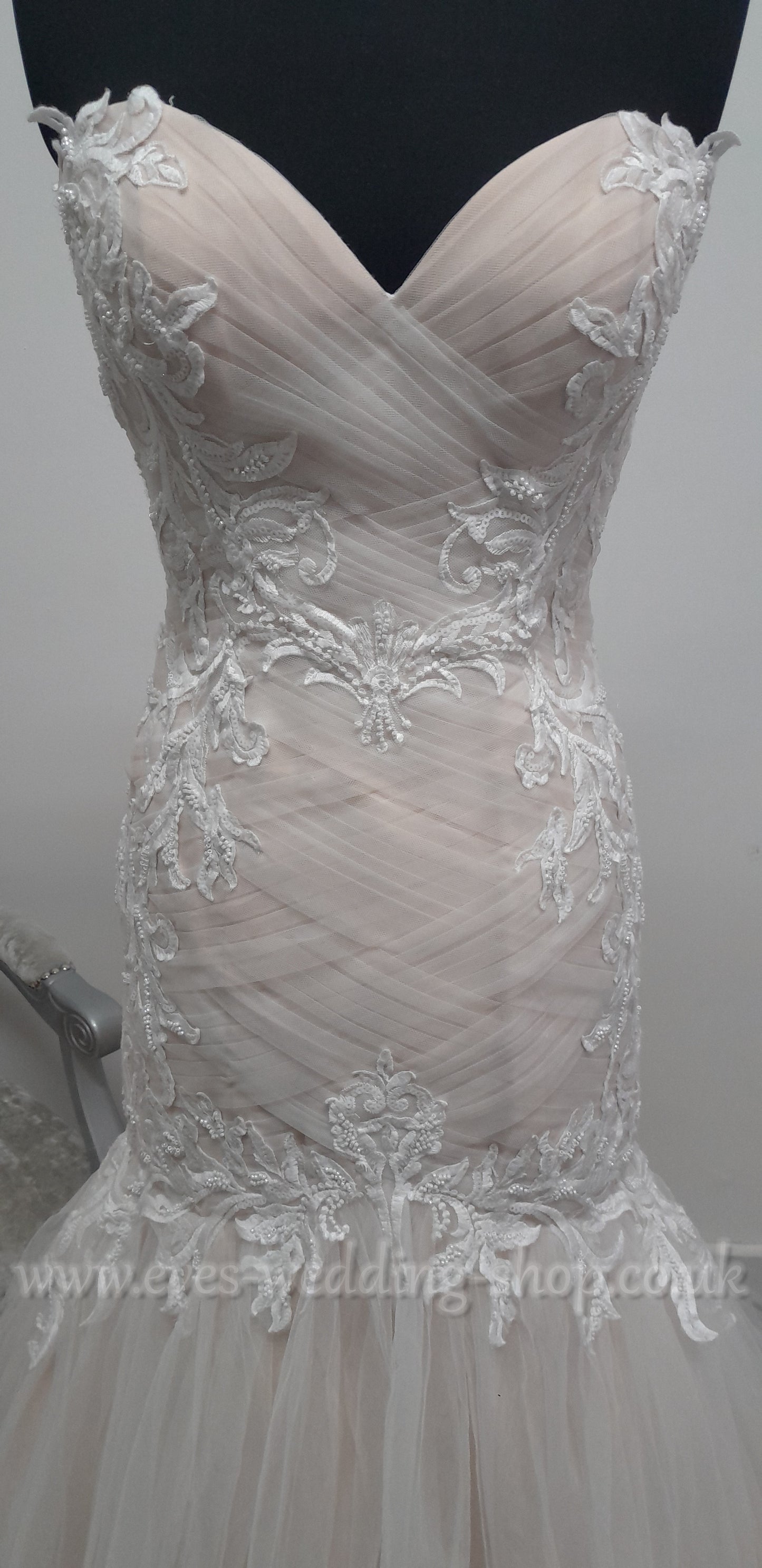 Rebecca Ingram nude/ivory wedding dress UK 10