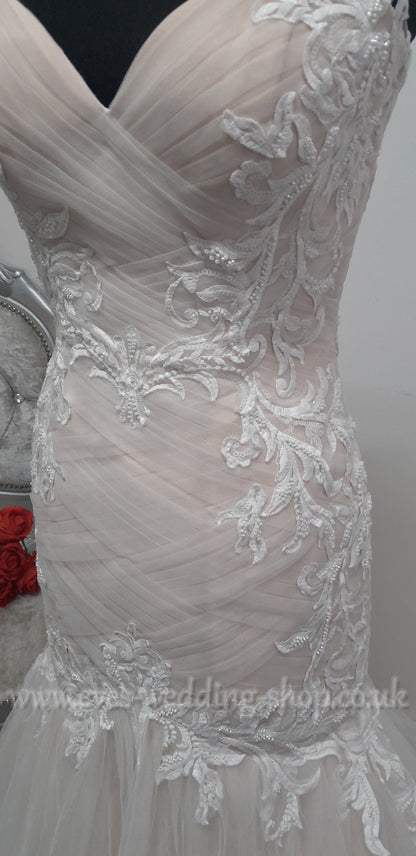 Rebecca Ingram nude/ivory wedding dress UK 10