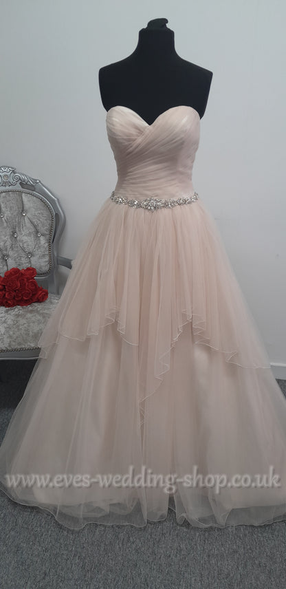 Chloe Jai truffle colour wedding dress UK 8