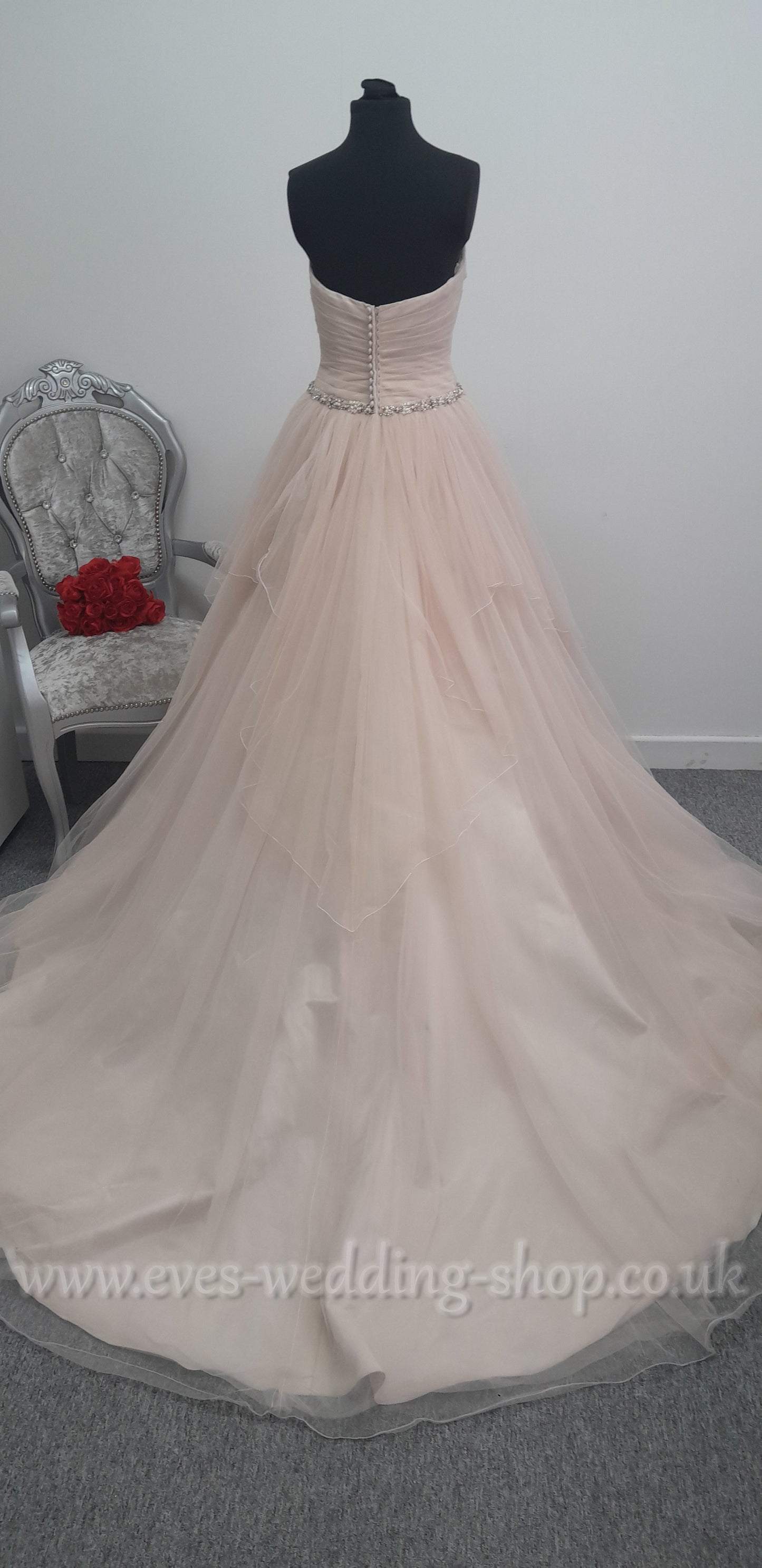 Chloe Jai truffle colour wedding dress UK 8