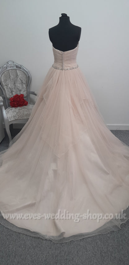 Chloe Jai truffle colour wedding dress UK 8