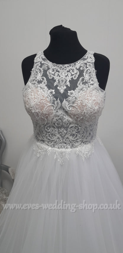 Eternity bride D5846 ivory wedding dress UK 14