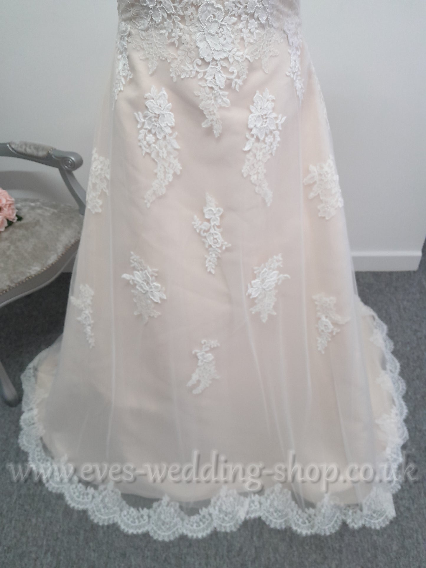 Ladybird 421054 ivory nude wedding dress UK 18
