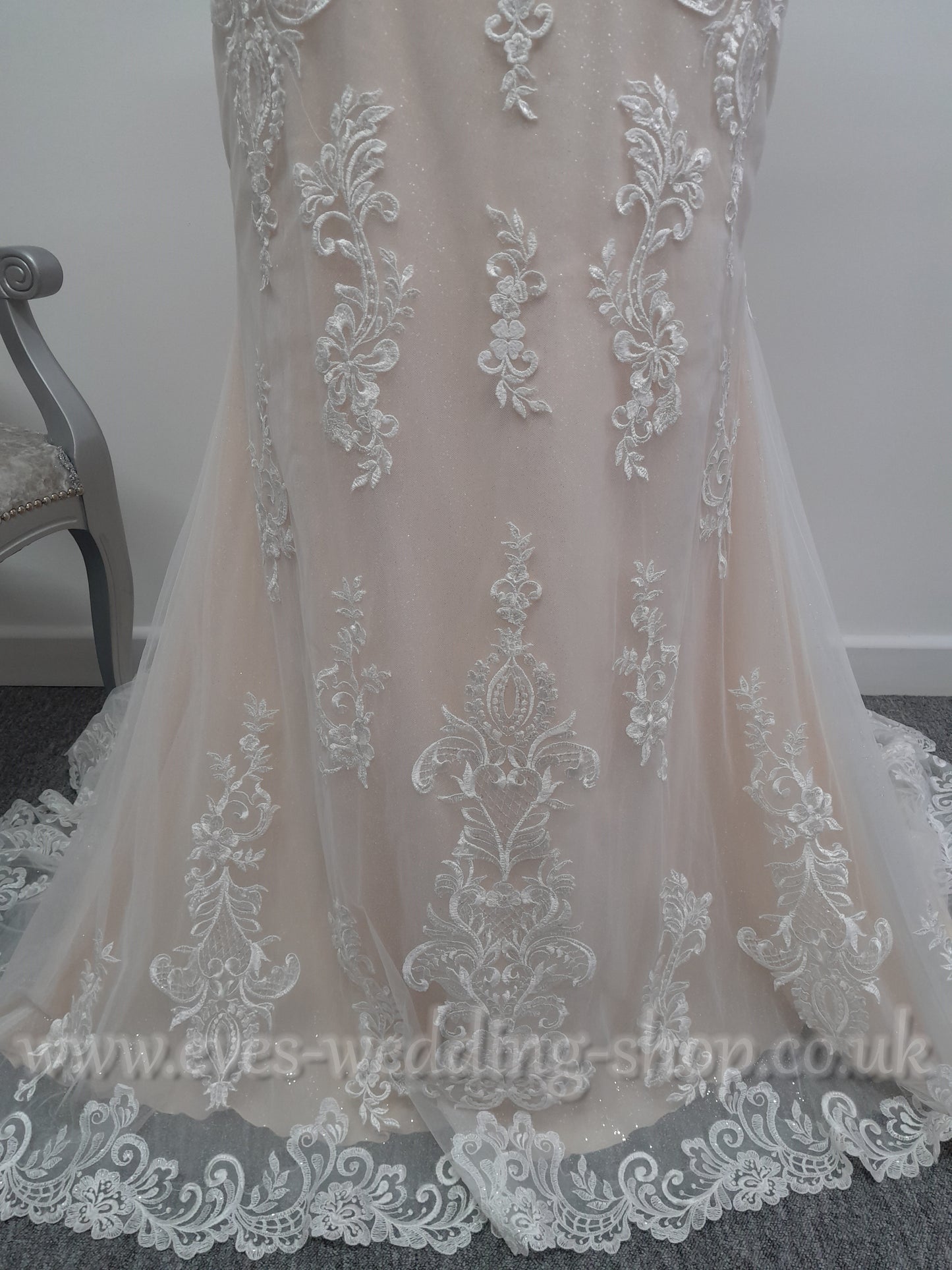 Ladybird 421056 sparkly ivory nude off shoulder wedding dress UK 18