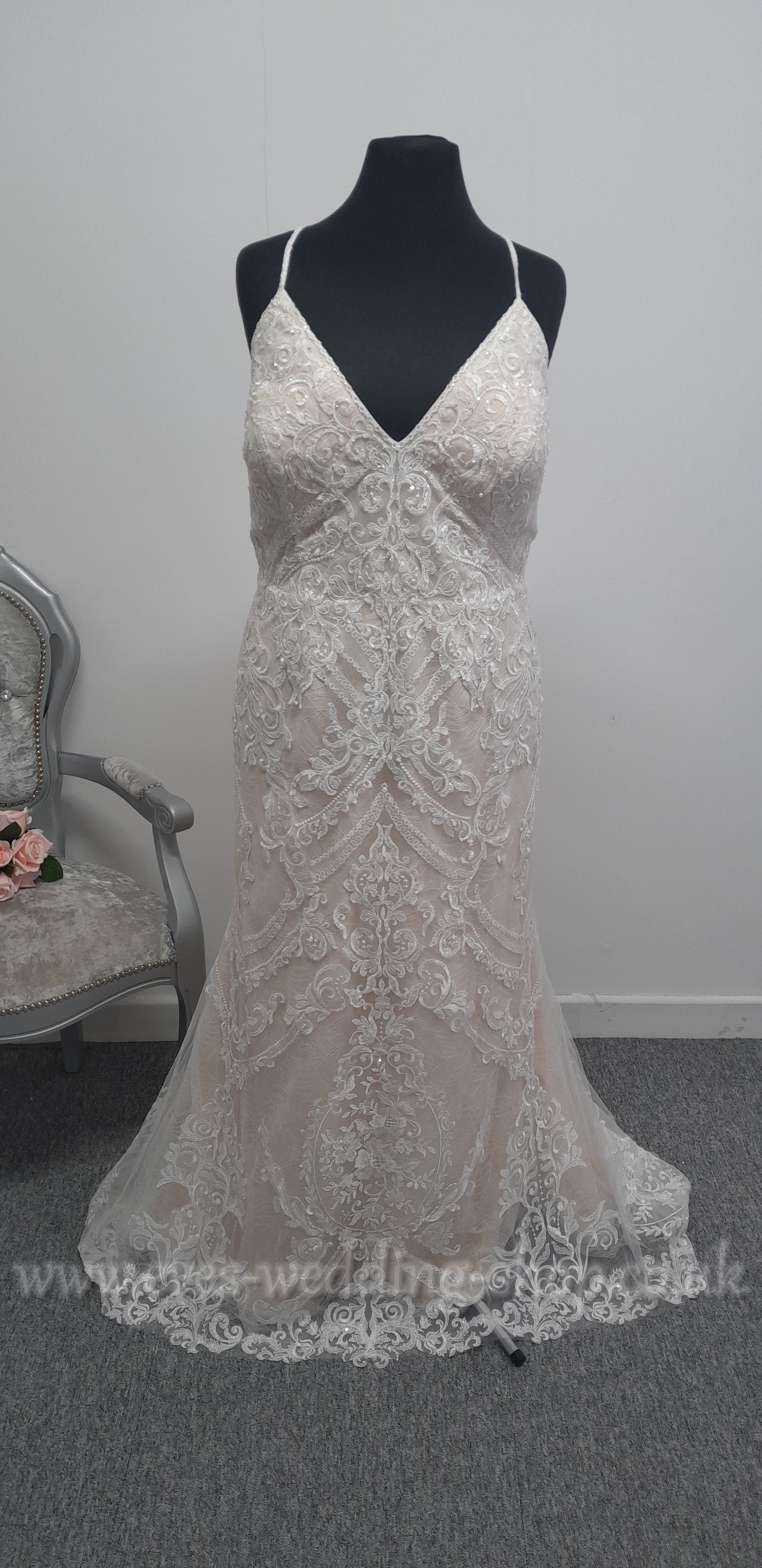 Oleg Cassini ivory / champagne colour wedding dress US 24, UK 26