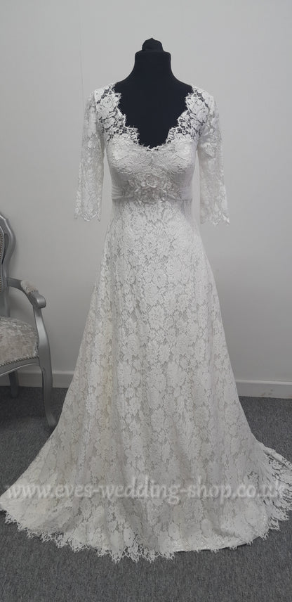 Millie May ivory lace wedding dress with sleeves UK 14