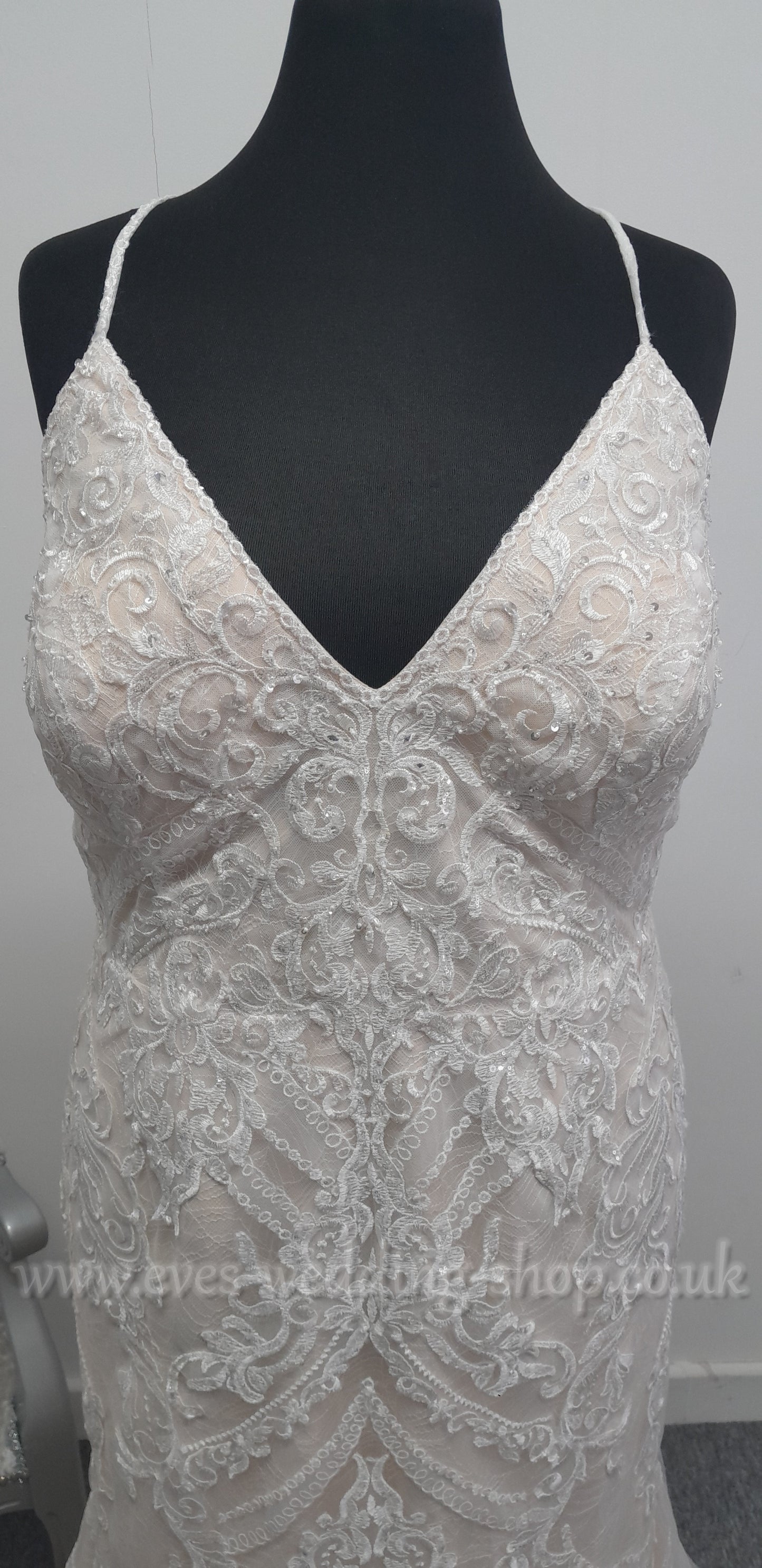 Oleg Cassini ivory / champagne colour wedding dress US 24, UK 26