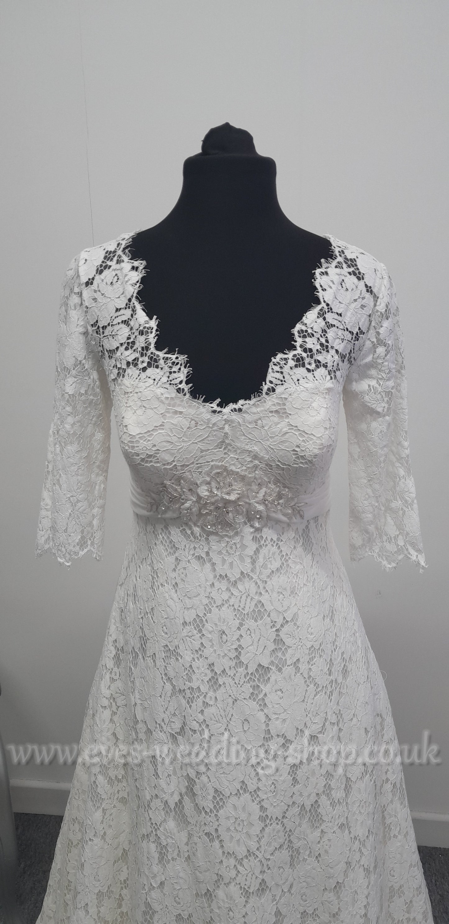Millie May ivory lace wedding dress with sleeves UK 14