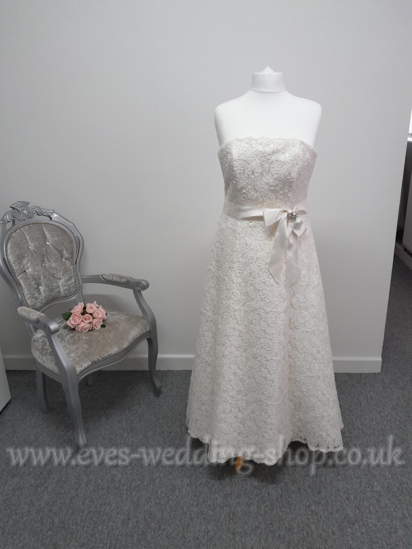 Rosetta Nicollini 'Naomi' ivory lace ankle length wedding dress UK 16/18