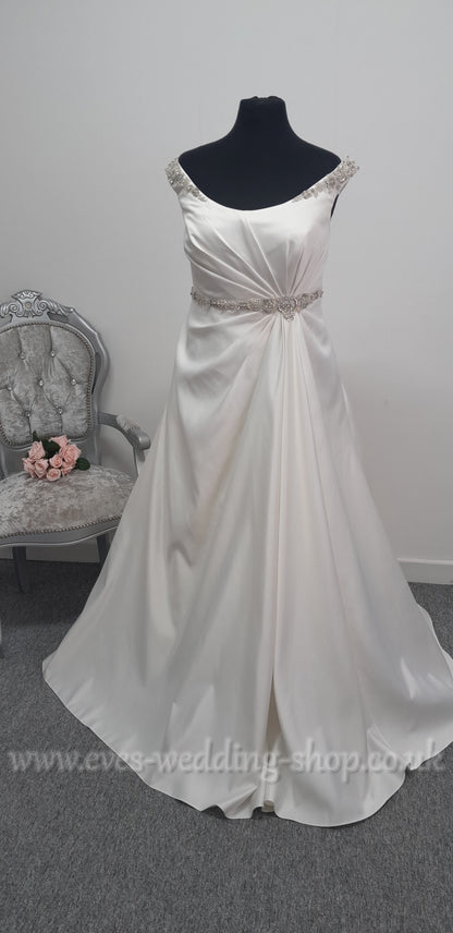 Sonsie ivory wedding dress UK 20