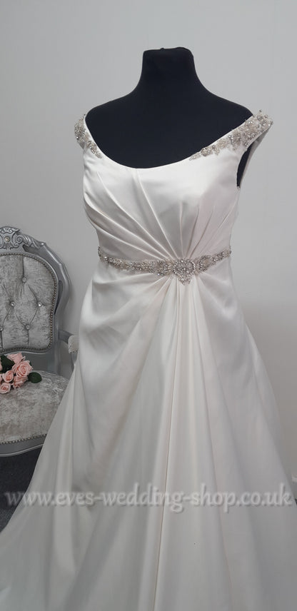 Sonsie ivory wedding dress UK 20