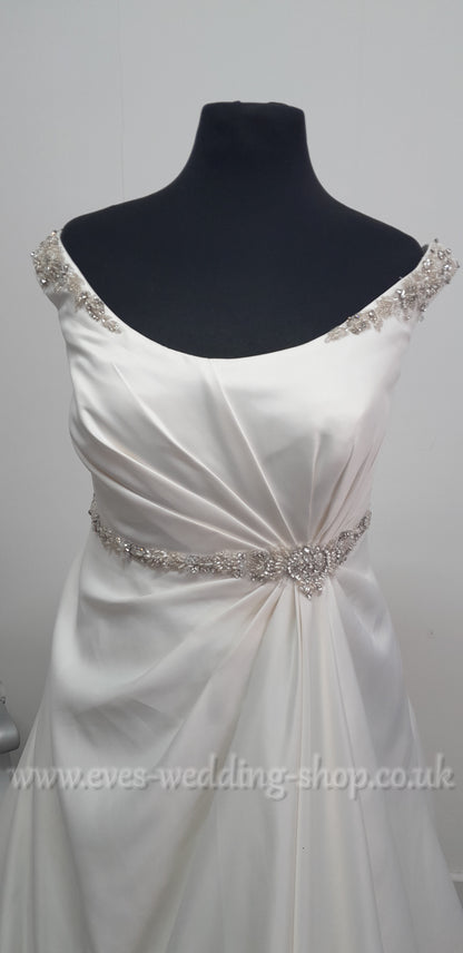 Sonsie ivory wedding dress UK 20