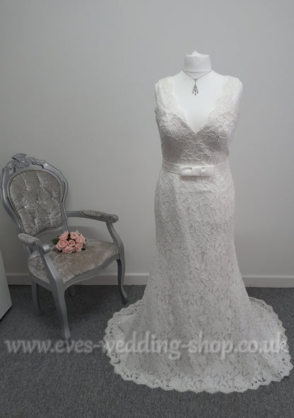 Millie May MG006 ivory lace wedding dress UK18