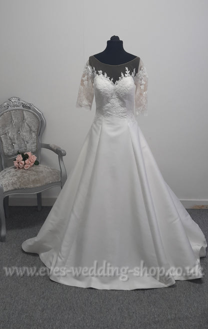 Anna Lizh ivory wedding dress with sleeves UK 14